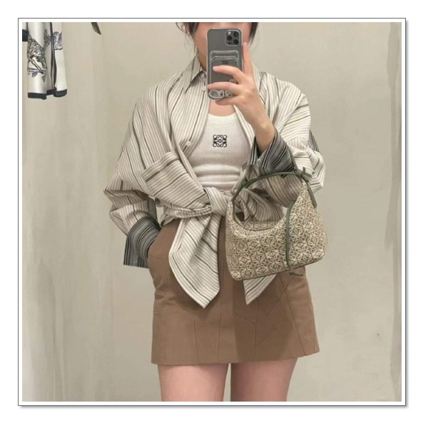 가성비와 실용성 모두를 잡은 로에베 큐비백 매력 대 방출 시간 만끽하기