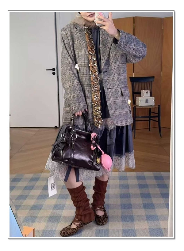 눈부신 활약을 기대중인 미우미우 리본백 언방식의 설레임을 그대로~담아담아!!